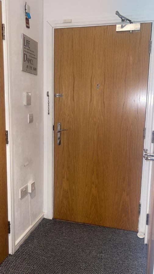 Luxury 1 Bed Apartment With Parking Manchester Exterior foto